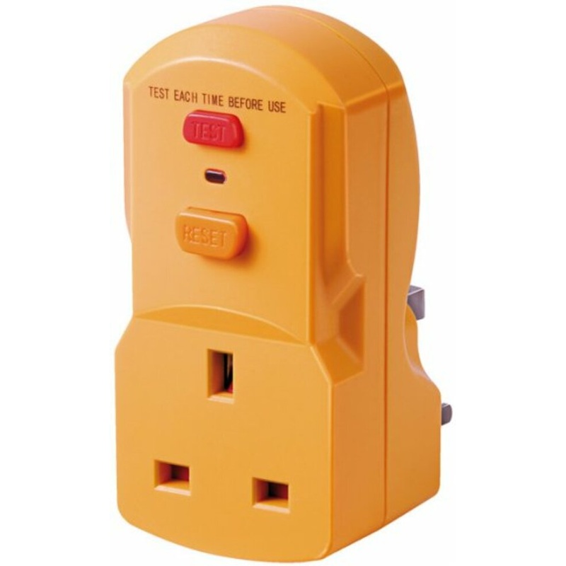 Brennenstuhl adapter circuits breaker | BRE00070