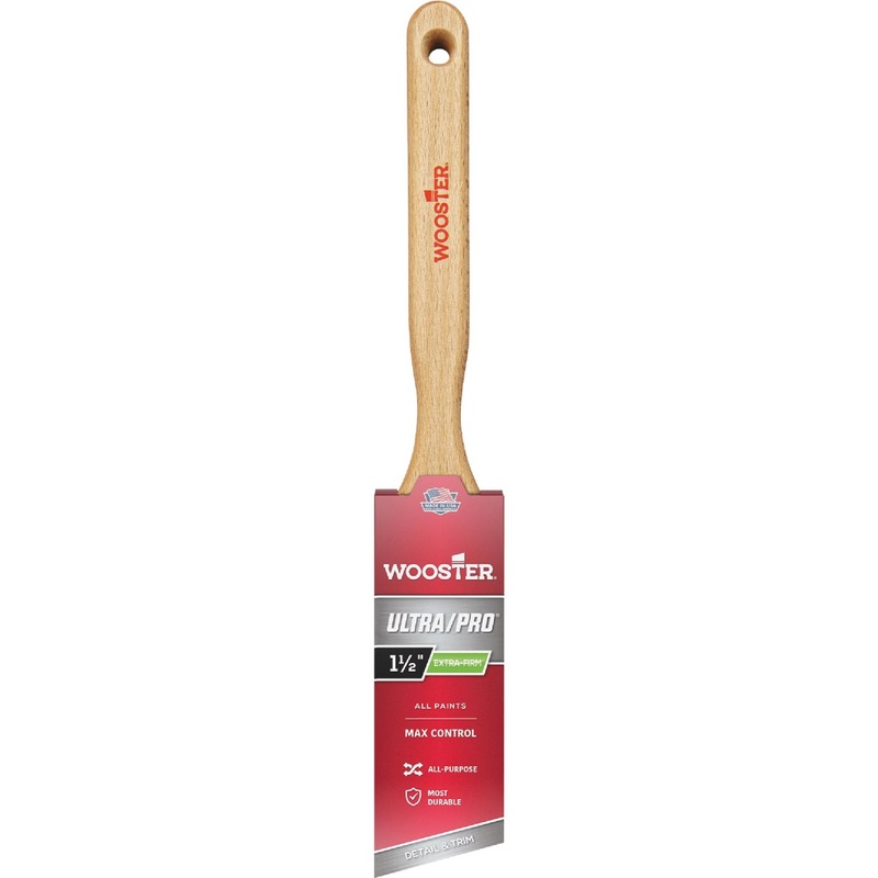 Wooster Ultra/Pro Extra-Firm 1-1/2 In. Angle Sash Paint Brush